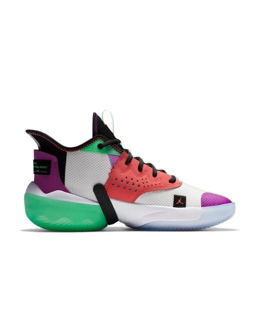 Nike White React Elevation Pf Hyper' for men