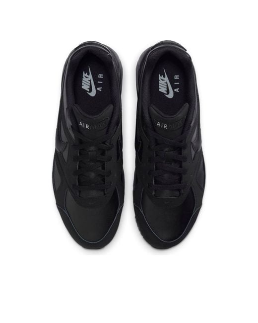 Nike Black Tanjun Shoes for men
