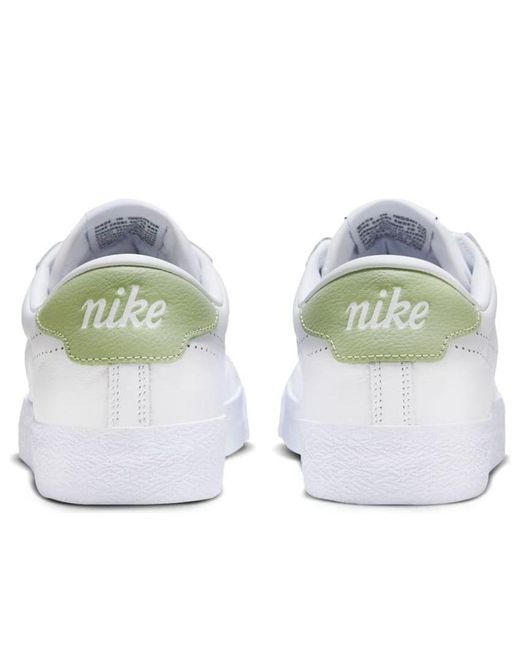 Nike White Tennis Classic Ac Aura' for men