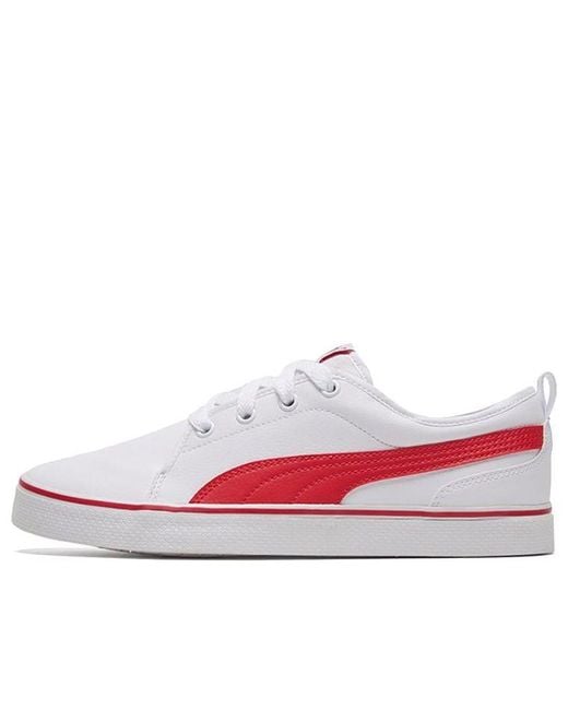 PUMA White Street Retro Low Top Casual Skate Shoes for men