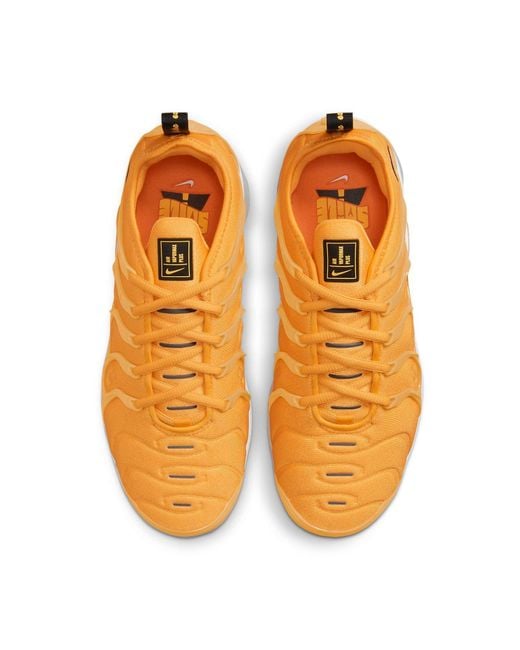 Nike Orange (Wmns) Air Vapormax Plus 'Go The Extra Smile'