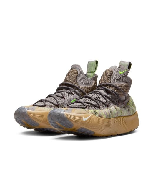 Nike Brown Ispa Sense Flyknit 'Enigma Stone' for men