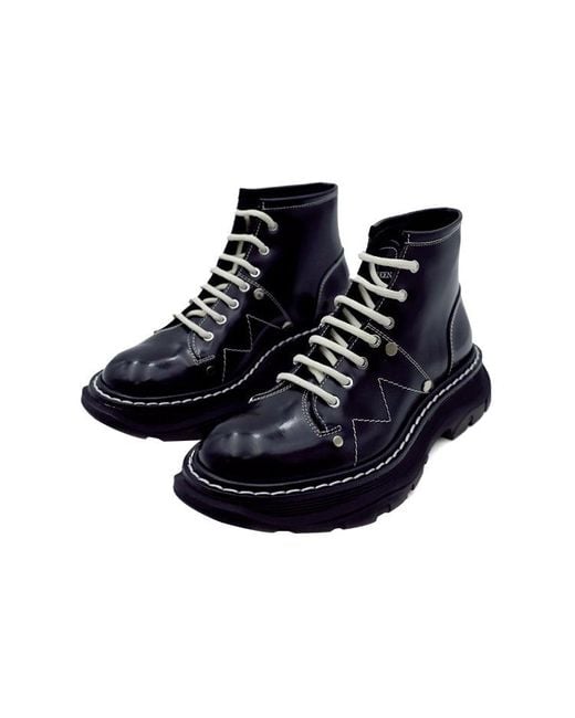 McQueen Black (Wmns) Tread Slick Boot