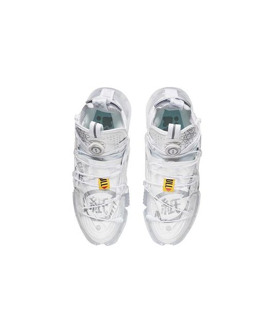 Li-ning White (Wmns) Essence 2 Futuristic No Boundry