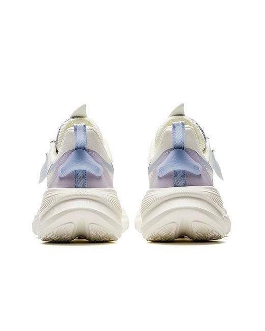 Anta White (Wmns) Leaf 3