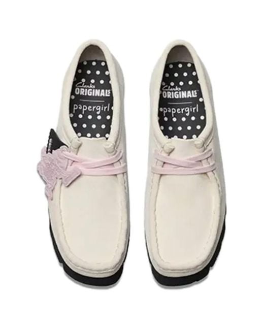Clarks Black (Wmns) X Paper Girl Wallabee