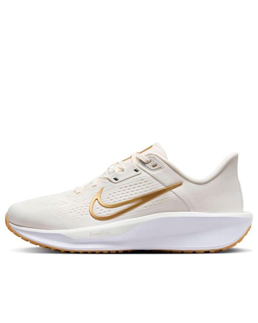 Nike White (Wmns) Quest 6 'Phantom Metallic'