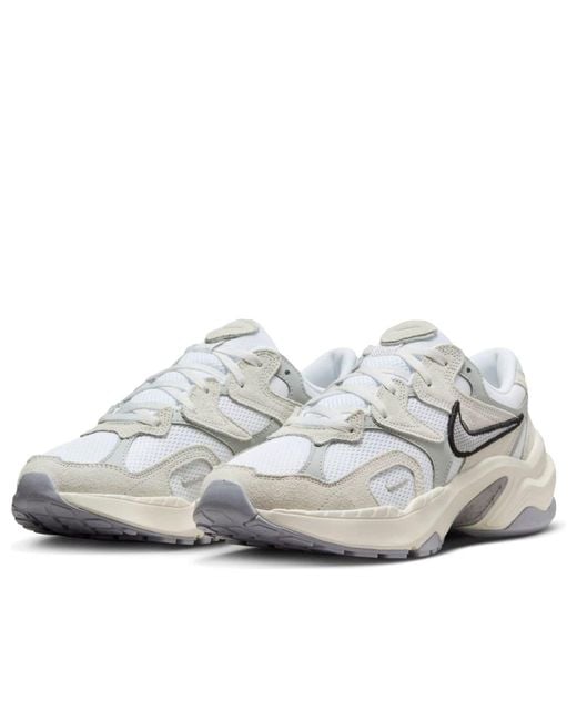 Nike White (Wmns) Al8