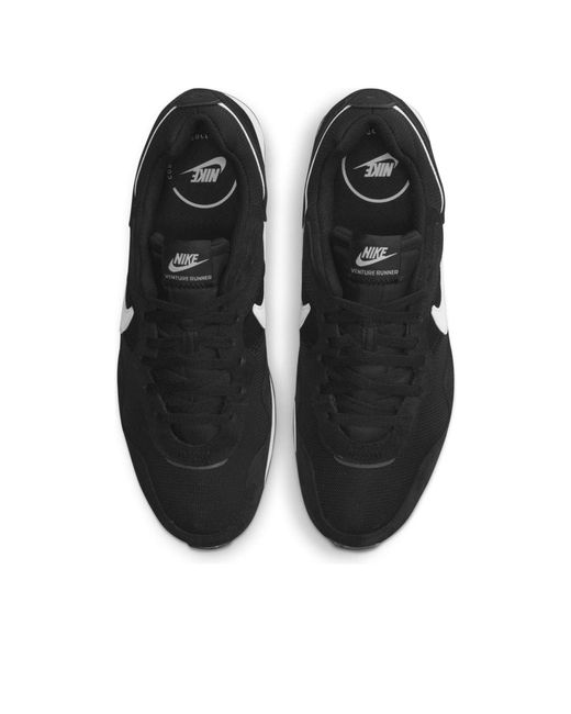 Nike Black Venture Runner Wide for men