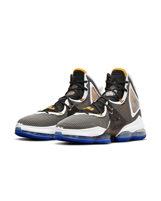 Nike Blue Lebron 19 Ep 'Graduate' for men