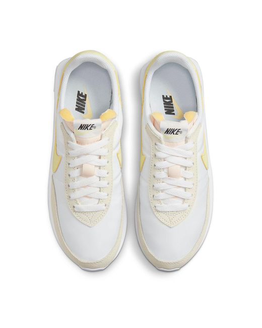 Nike White Waffle Trainer 2