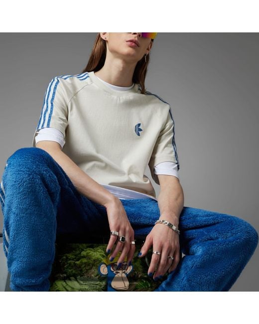 Adidas White Originals Herz Fur T-Shirt 'Aluminium' for men