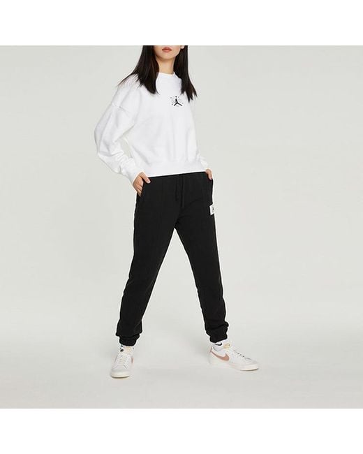 Nike White (Wmns) Jordan Solid Color Embroidered Round Neck Long Sleeves Hoodie