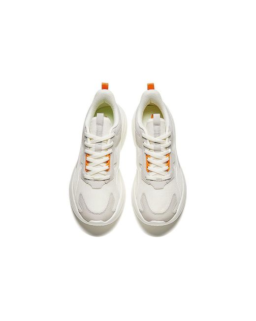 Anta White (Wmns) Running Series Sneakers