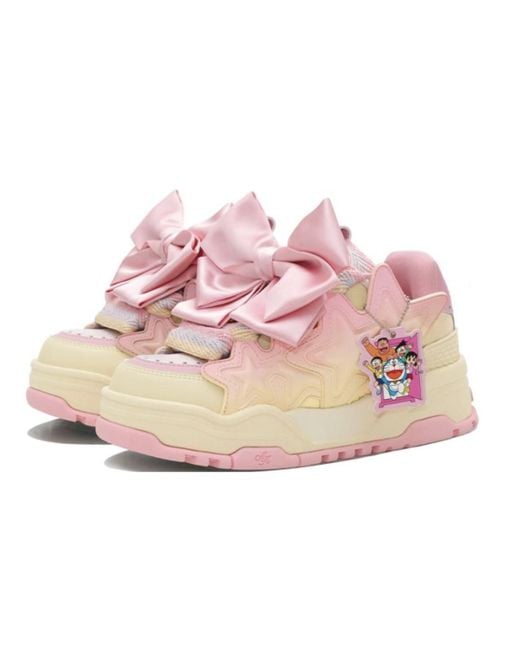 KAALIXTO Pink X Doraemon Skateboarding Low for men