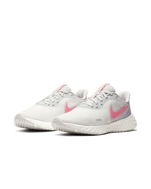 Nike White (Wmns) Revolution 5