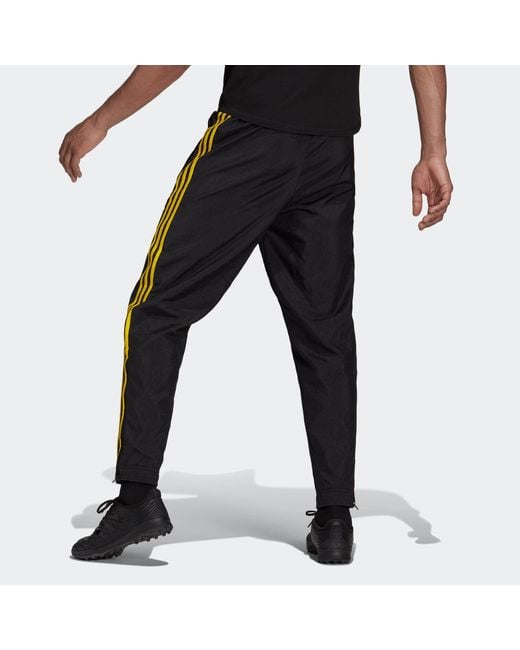 Adidas Blue Mufc Icon Wo Pn Contrasting Colors Soccer/Football Bundle Feet Sports Pants for men