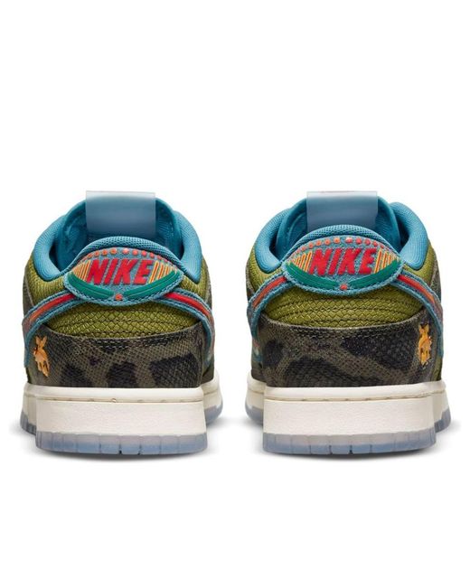 Nike Green Dunk Low 'Siempre Familia' for men