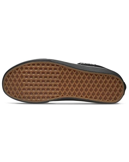 Vans Black Sk8-Mid Casual Skateboarding Shoes for men