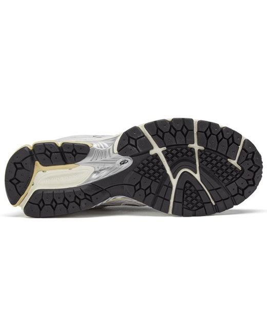 New Balance White Thisisneverthat X 860 V2 for men