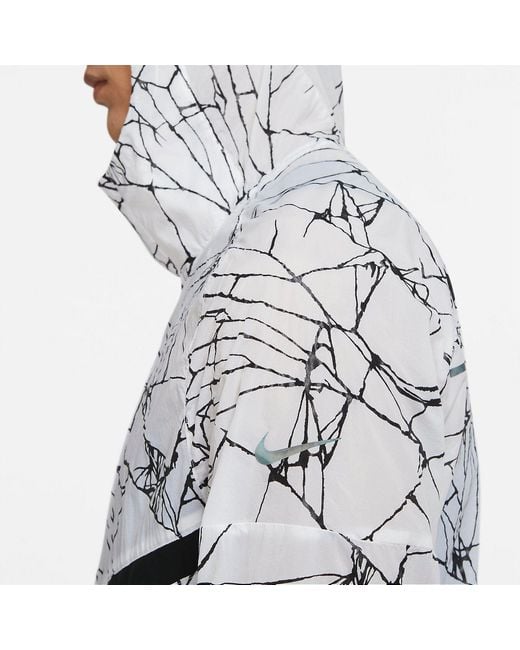 Nike Gray Run Division Pinnacle Running Jackets for men