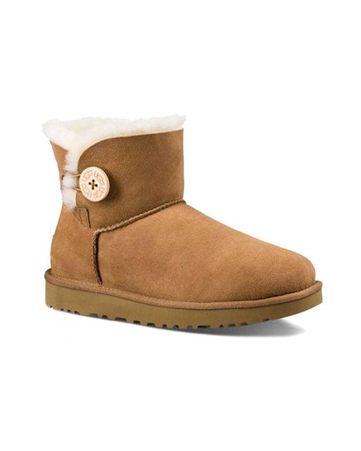Ugg Brown (Wmns) Mini Bailey Button Ii Boot Fleece Lined