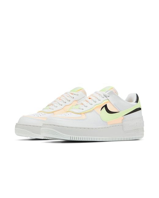 Nike White (Wmns) Air Force 1 Low Shadow Crimson Tint'