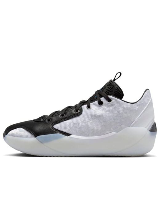Nike White 39 'Croix' for men