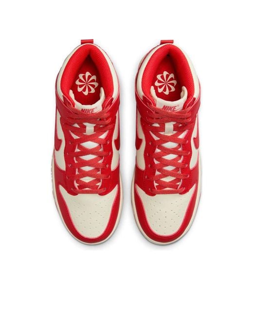 Nike Red (Wmns) Dunk High Next Nature 'Coconut Milk Light Crimson'