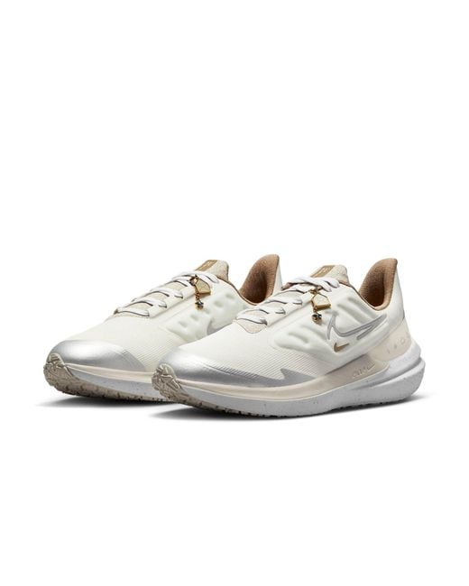 Nike White Air Winflo 9 Shield