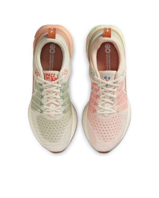 Nike Pink (Wmns) React Infinity Run Flyknit 2 'Cashmere'