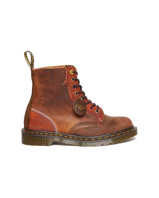 Dr. Martens Brown 1460 Pascal Made