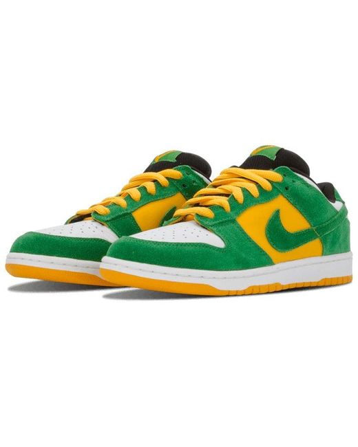 Nike Green Sb Dunk Low Pro 'Buck' for men