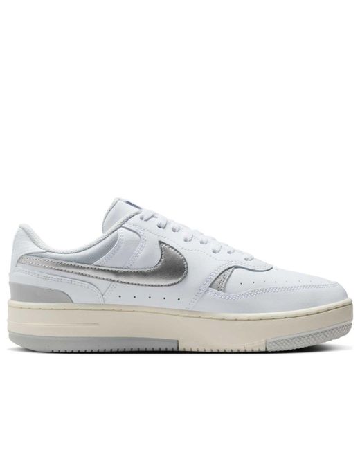 Nike White (Wmns) Gamma Force Light Smoke Metallic'