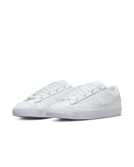 Nike White (Wmns) Blazer Low 77 Se