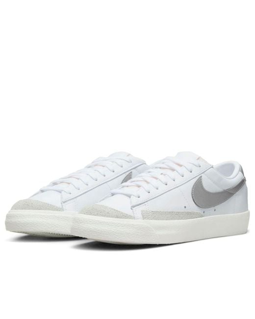 Nike White (Wmns) Blazer Low '77 Metallic'