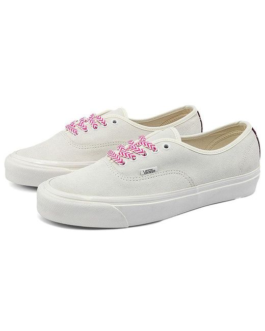 Vans White Authentic 44 Dx Classic Casual Skateboarding Shoes for men