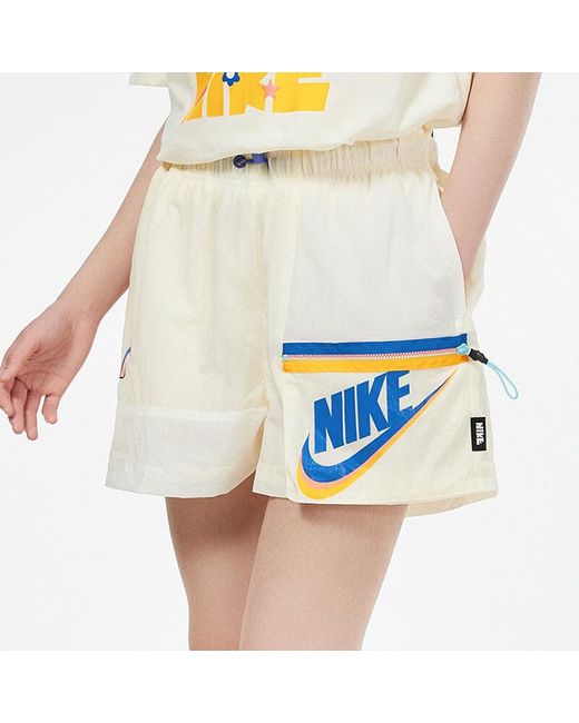 Nike Natural (Wmns) As W Sportswear Icon Clash Short Coconut Milk