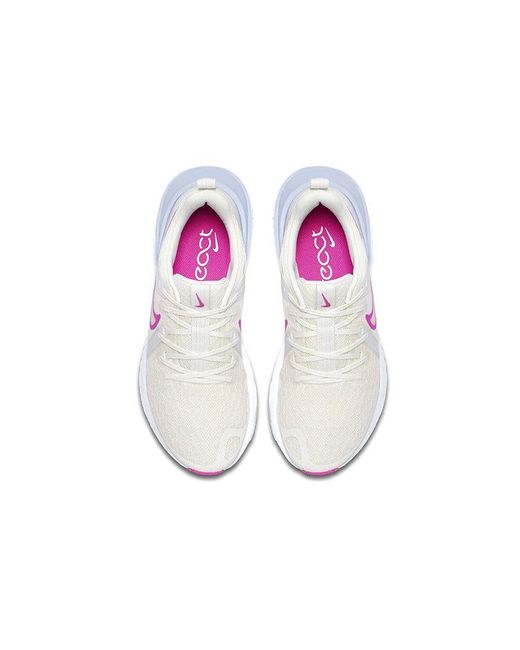 Nike White (Wmns) Legend React 2 'Summit'
