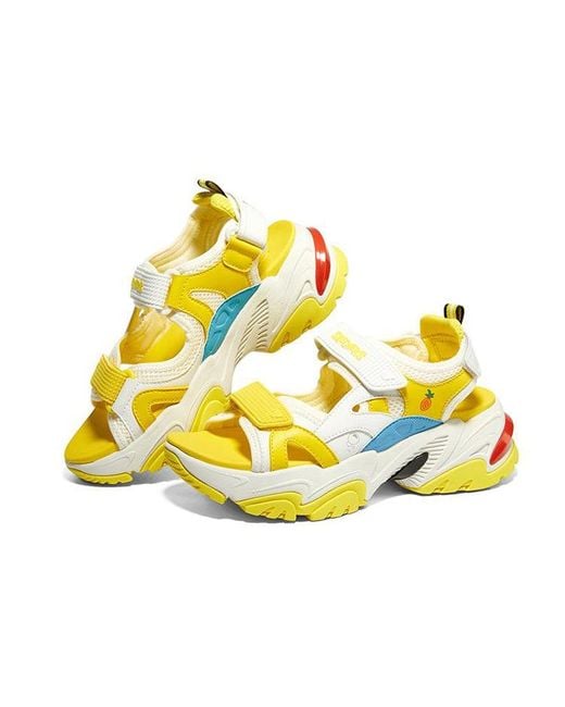 Skechers Yellow Stamina V2 for men