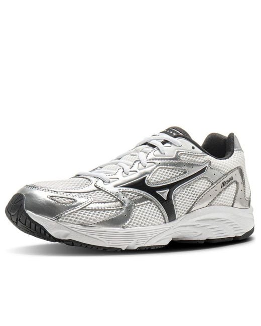 Mizuno White Spark Cn for men