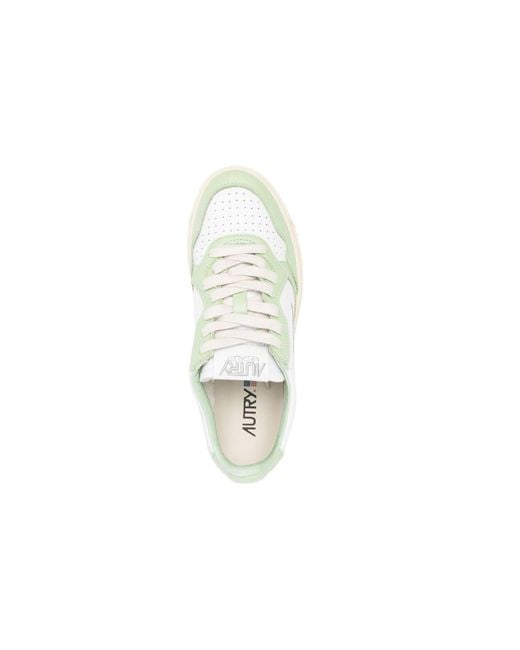 Autry White (Wmns) Medalist Low Top Bicolor