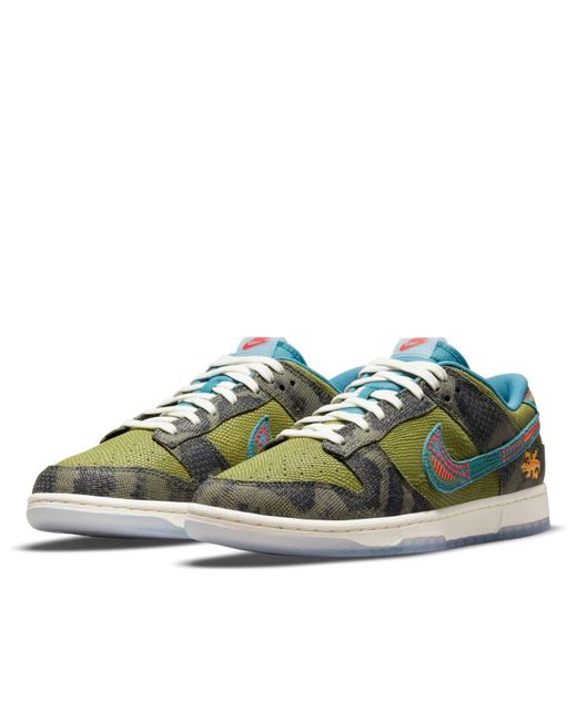 Nike Green Dunk Low 'Siempre Familia' for men
