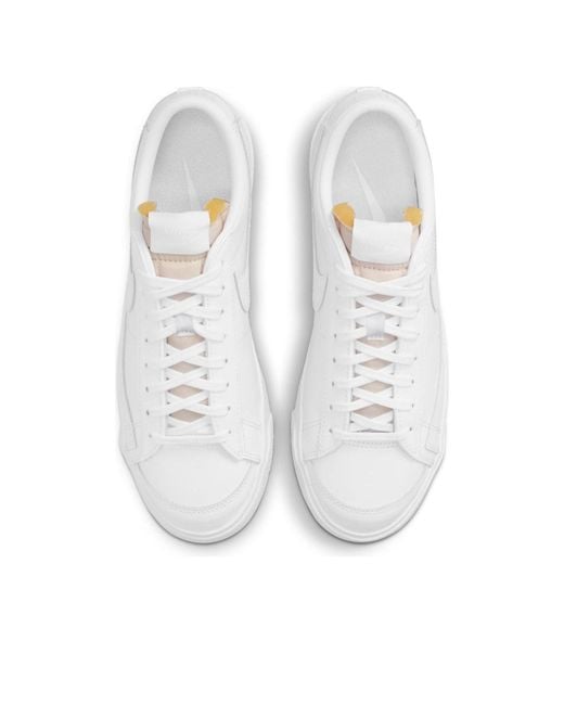Nike White (Wmns) Blazer Low '77 'Triple'