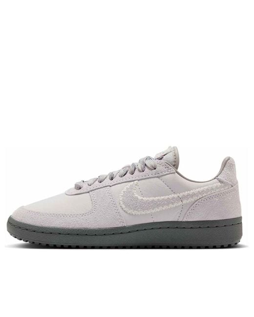 Nike White (Wmns) Field General 82 'Valentine's Day'