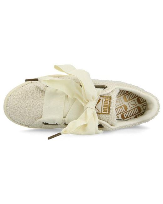 PUMA White (Wmns) Basket Heart Teddy Y'