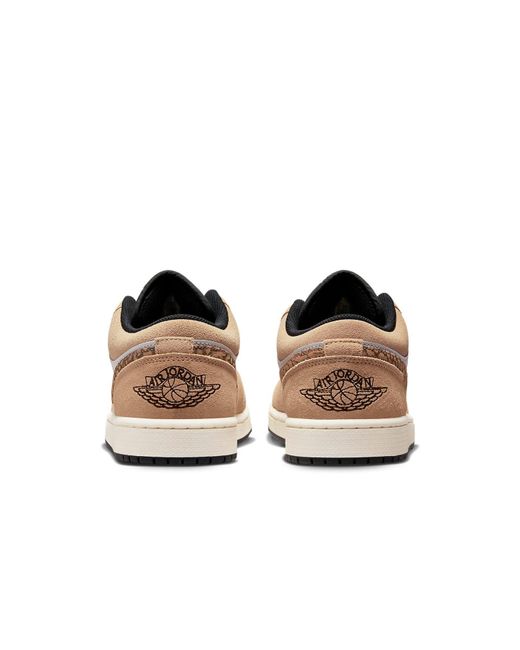 Nike White 1 Low Se Elephant' for men