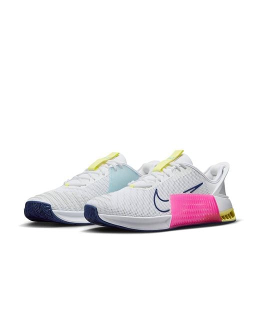 Nike Pink Metcon 9 Easyon Royal' for men