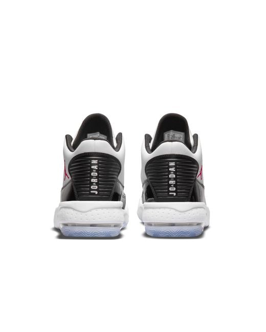Nike White Max Aura 2 Gym' for men