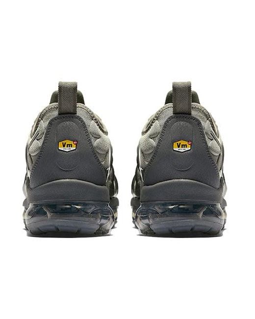 vapormax plus dark stucco women's